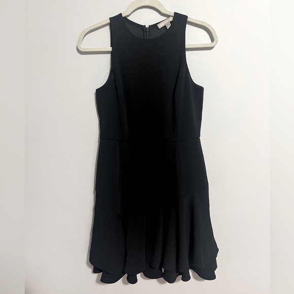 Banana Republic Dresses & Skirts - Banana Republic Black Sleeveless Ruffle Bottom dress. Women’s 4